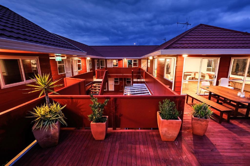 Haka House Taupo Hostel Ruang foto